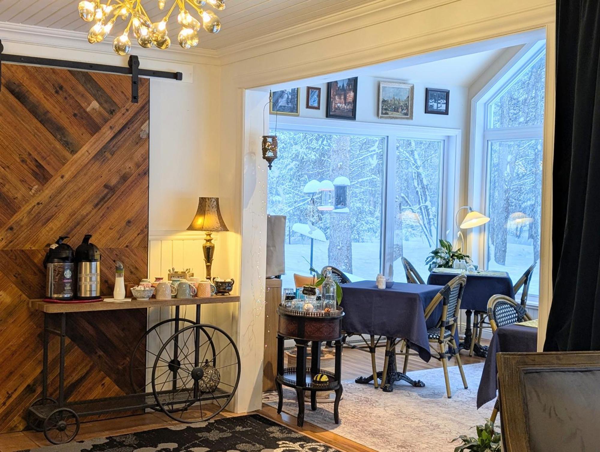 La Tremblante Bed & Breakfast Mont-Tremblant Ngoại thất bức ảnh